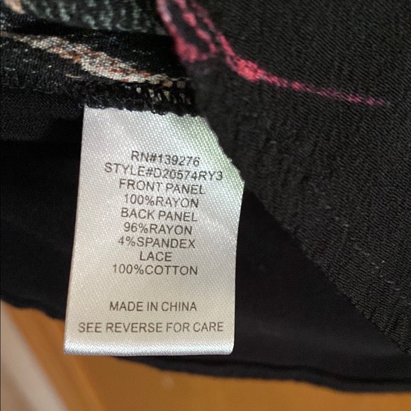 Daniel Rainn Womens Floral Top - Picture 5 of 5